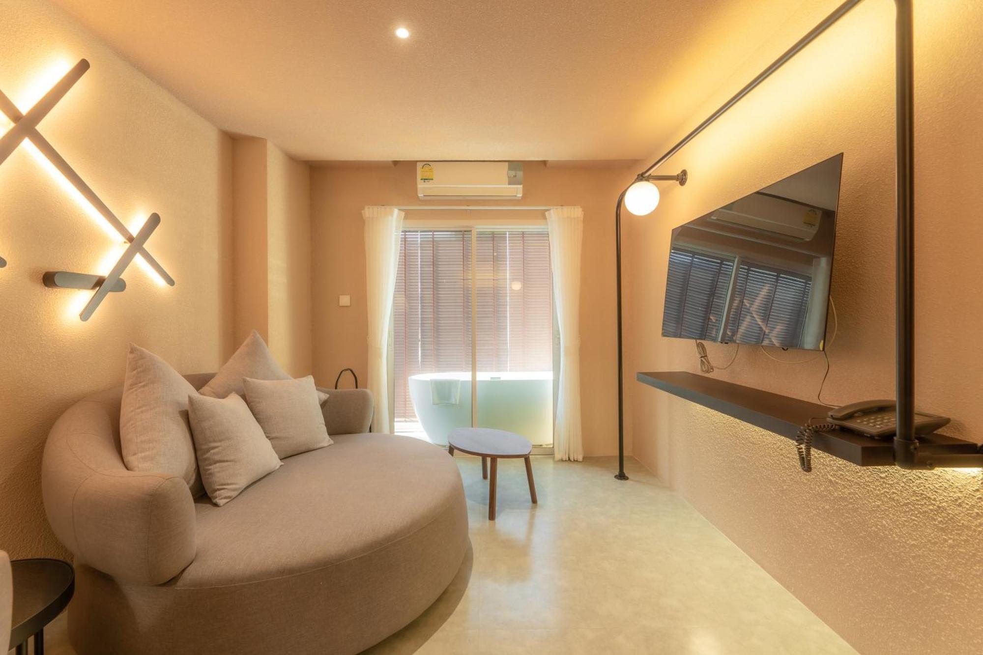 צ'יאנג מאי Mai Hotel מראה חיצוני תמונה