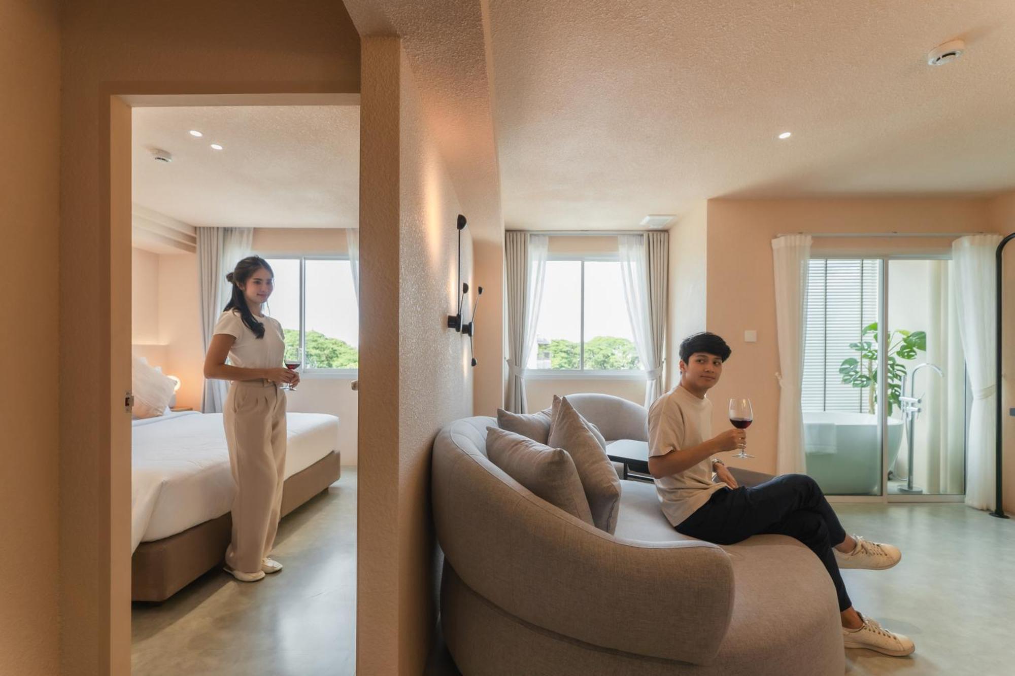 צ'יאנג מאי Mai Hotel מראה חיצוני תמונה