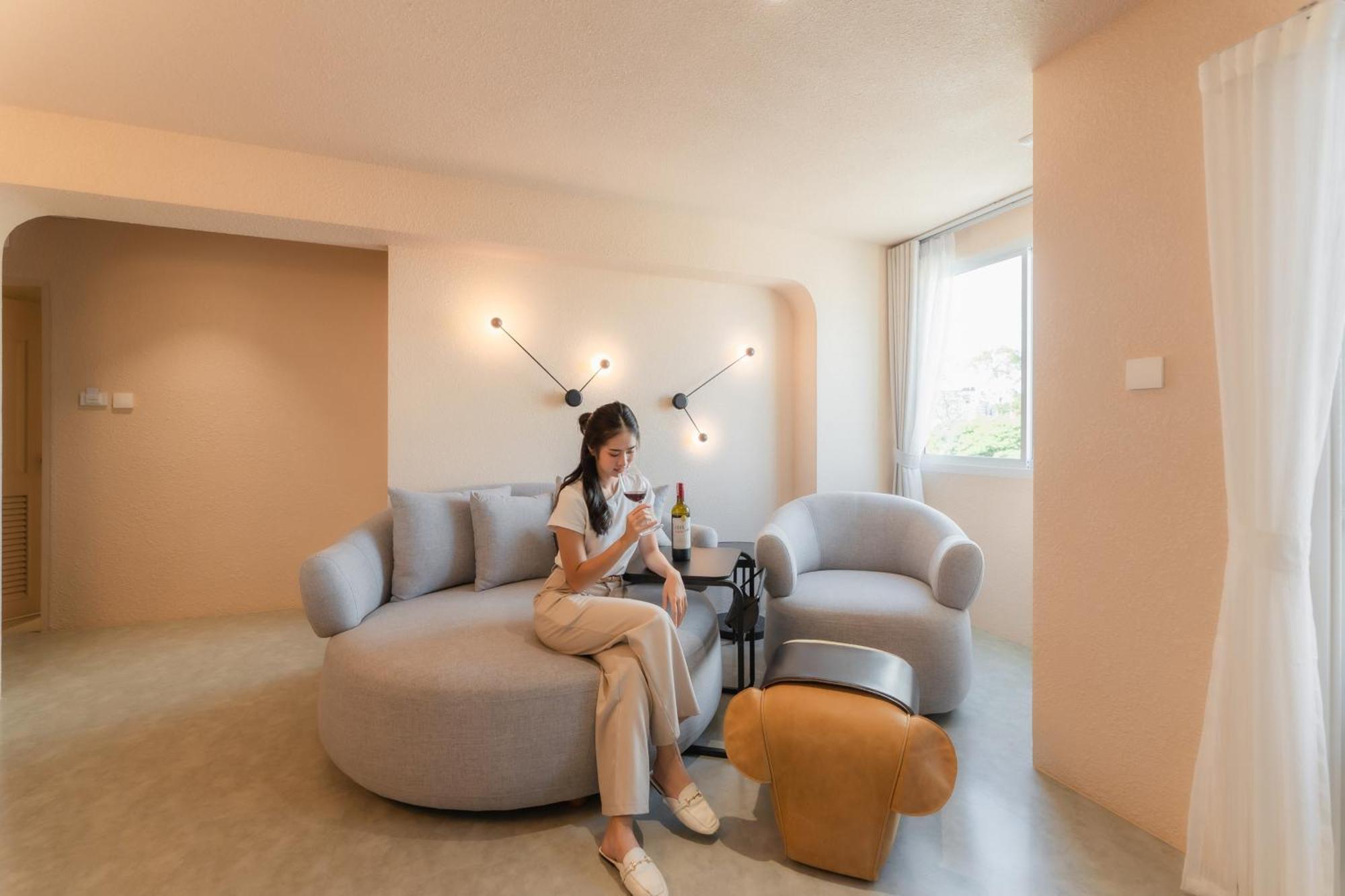 צ'יאנג מאי Mai Hotel מראה חיצוני תמונה